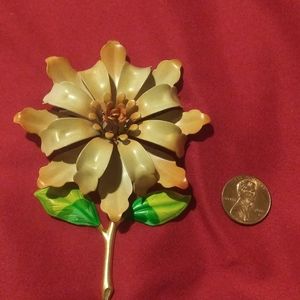 Vintage flower brooch